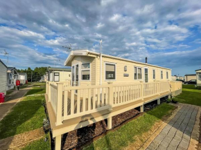 Caravan With Decking And Free Wifi At Seawick Holiday Park Ref 27214Sw